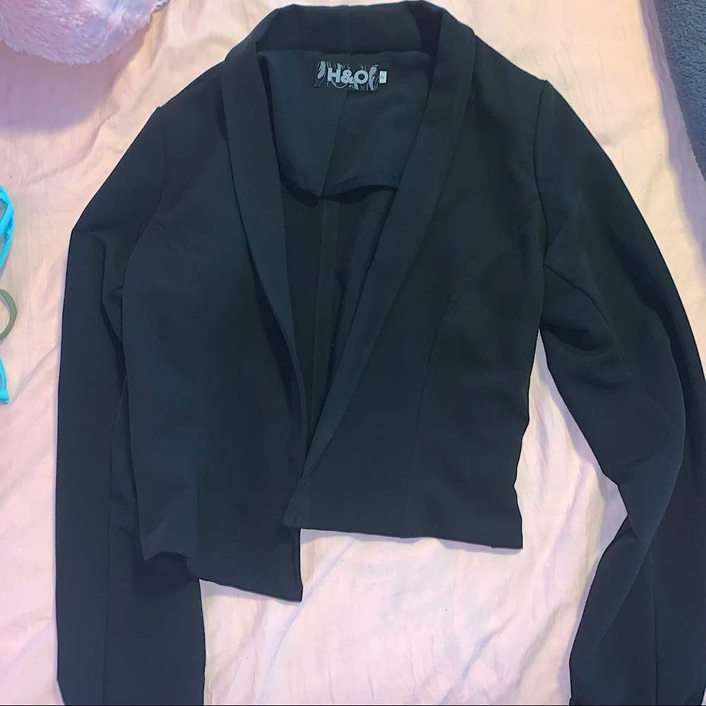 Black formal blazer!
